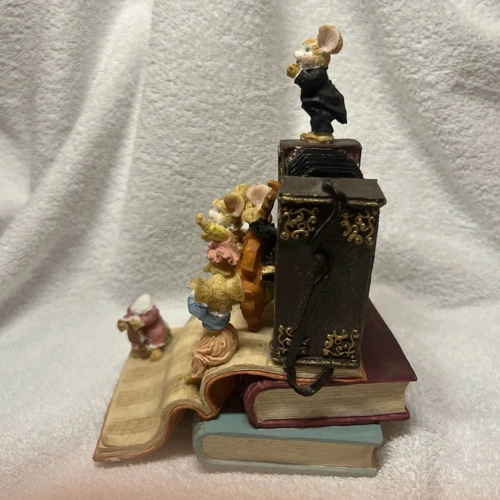 Source Unknown music box